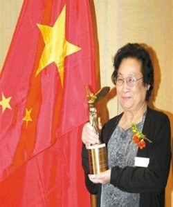 ​诺贝尔奖获得者：屠呦呦的故事