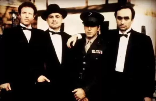 高分经典黑帮片有哪些(盘点10部高分经典黑帮片)