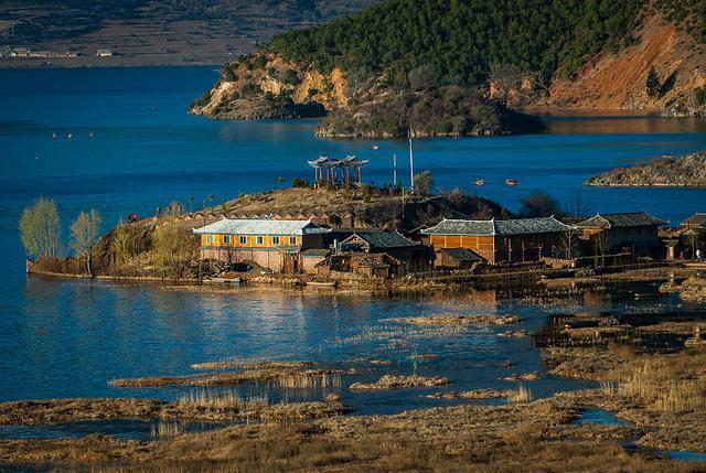 《亲爱的客栈》热播，你知道拍摄地在哪儿吗？快美瞎啦！