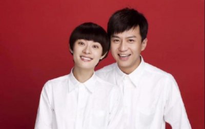 ​孙俪邓超结婚照（邓超孙俪庆结婚9年）