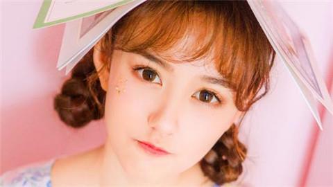 怎样不尴尬和女生聊天话题大全 和女孩聊天找话题技巧