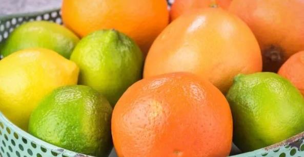 生活虾相克的食物有哪些(不能和虾一起吃的食物) 1