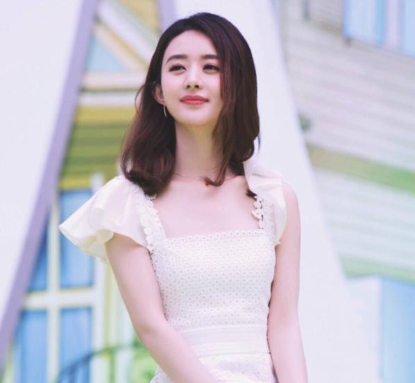 娱乐赵丽颖是什么时候结婚的跟谁结婚(赵丽颖结婚多长时间)  1