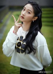 ​关晓彤17岁拍戏剧照(关晓彤小时候所有的视频) 关晓彤17岁拍戏剧照(关晓彤小时