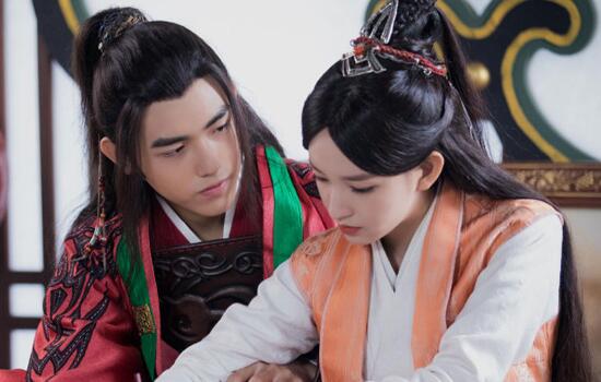 天醒之路路平和谁在一起了