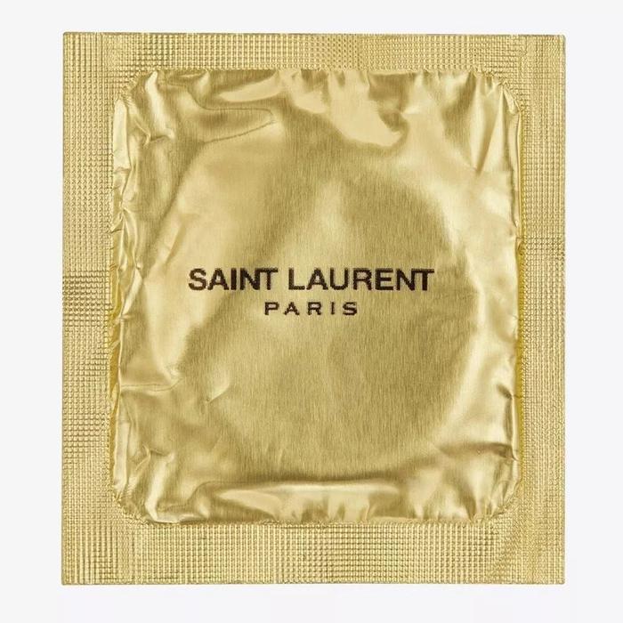 Supreme的棺材，LV的避孕套，Tiffany的泡泡水...有钱人的行为也太迷惑了！