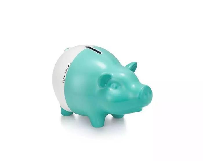 Supreme的棺材，LV的避孕套，Tiffany的泡泡水...有钱人的行为也太迷惑了！