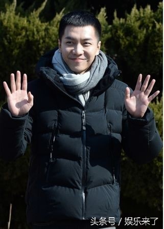 男星平头发型大比拼:哪款才是你的最爱