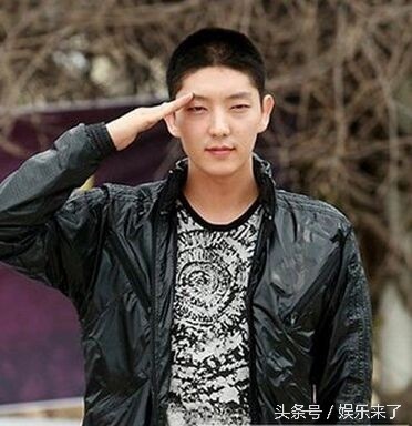 男星平头发型大比拼:哪款才是你的最爱