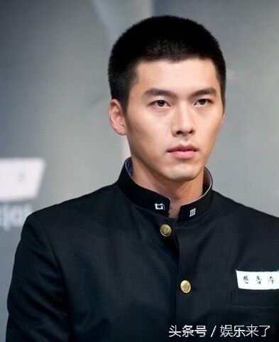 男星平头发型大比拼:哪款才是你的最爱