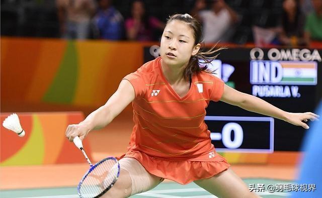 羽毛球握拍技巧图解（详解羽毛球三种握拍方式）(4)