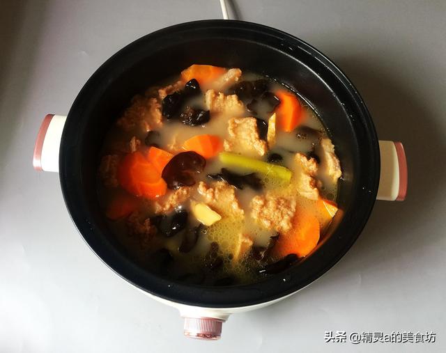 营养炖汤的100种做法（3样食材巧搭配简单炖一炖）(12)