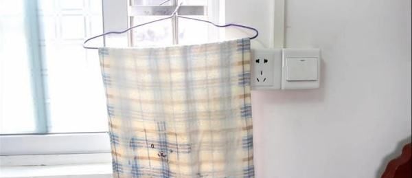 喷了杀虫剂怎么散味,杀虫剂喷多了房间有味怎么办图8