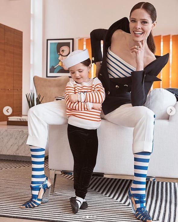 超模CoCo Rocha女儿4岁就有七万网友！人小点子多，超