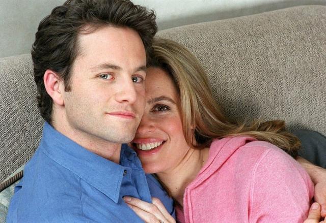 电视剧中最让人羡慕的一对情侣（与剧中女友结婚29年）(5)