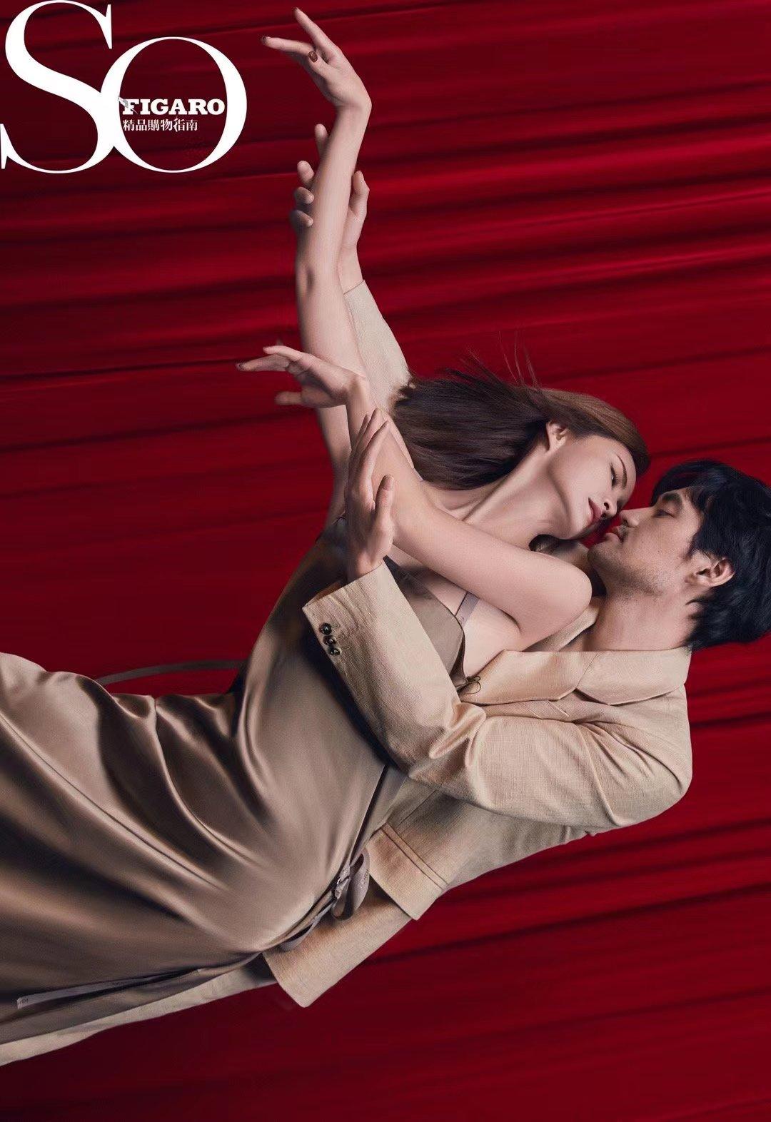 袁弘夫妇恩爱秀上瘾了！合体拍情人节大片，张歆艺穿吊带身材暴瘦