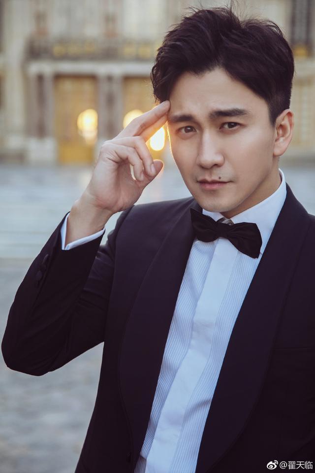 翟天临人设彻底崩塌，用脏话怼人，网友：脾气差就别说真性情