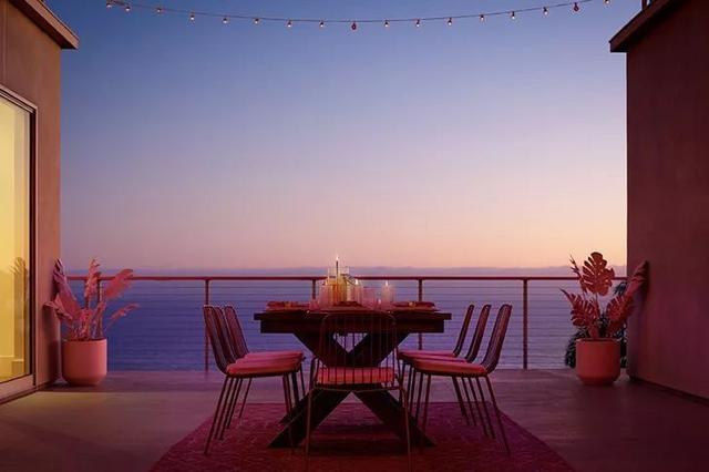 小芭比娃娃的卧室（芭比娃娃60岁了）(25)