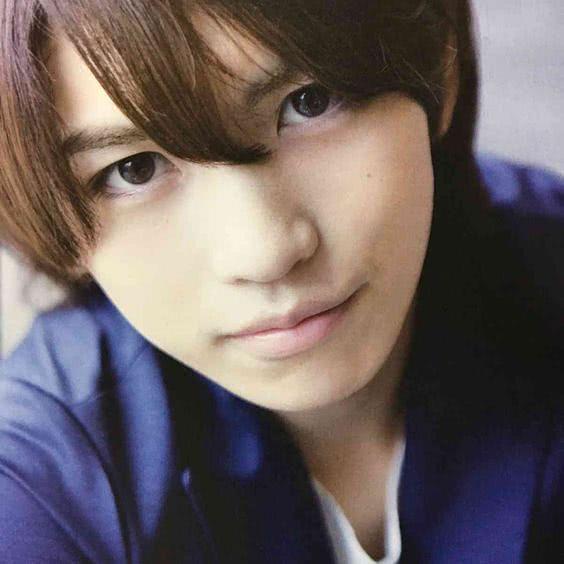 岩桥玄树个人资料写真作品