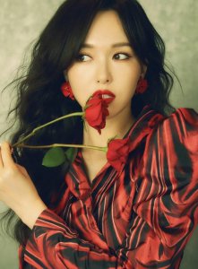 ​唐嫣工作室发布严正声明，怒批两条离谱传闻