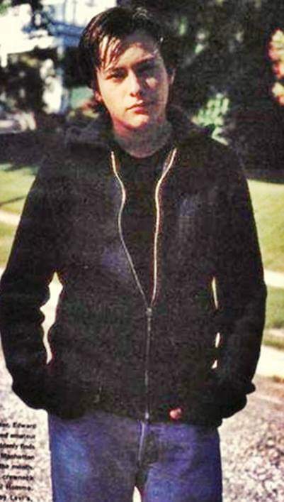 爱德华·福隆个人资料写真作品