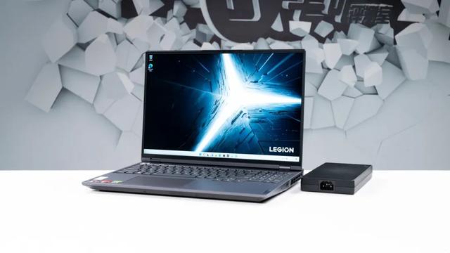 5款超好的游戏本（变贵的高端游戏本）(4)