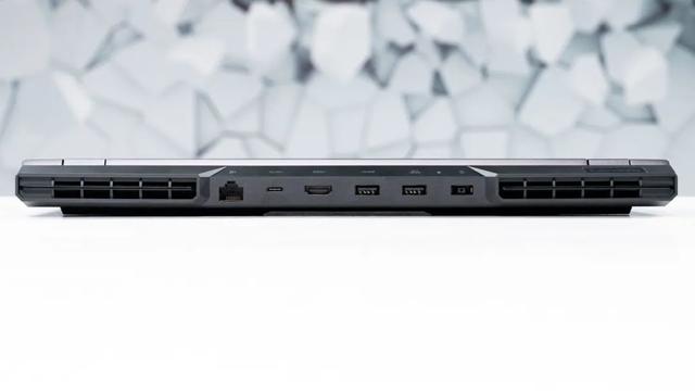 5款超好的游戏本（变贵的高端游戏本）(3)