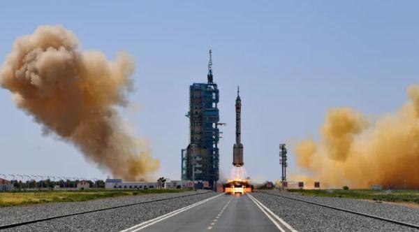 神十四乘组将在夜间返回了吗（神十四乘组太空出差）(3)