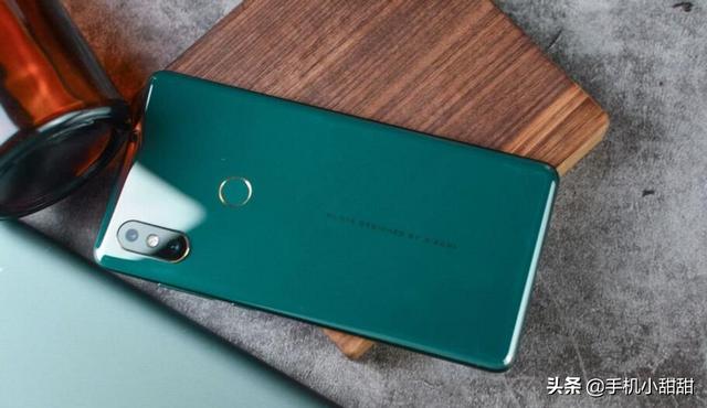 目前老人手机推荐（这6款500元就能搞定的二手手机）(4)