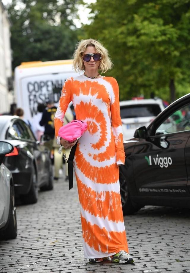 橘色套装穿搭（橘色看着太有气质了）(3)