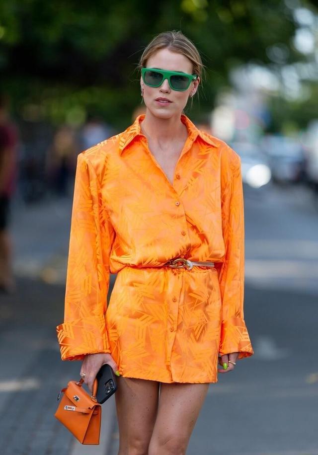橘色套装穿搭（橘色看着太有气质了）(10)