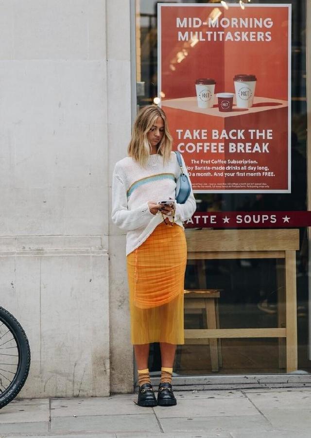 橘色套装穿搭（橘色看着太有气质了）(6)