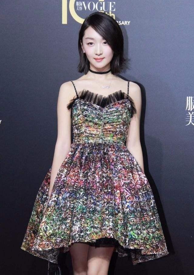 奇门遁甲两代谋女郎同框（两代谋女郎共同亮相奇门遁甲）(13)