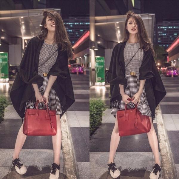 奇门遁甲两代谋女郎同框（两代谋女郎共同亮相奇门遁甲）(8)