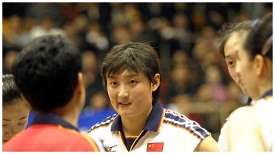 ​杨昊：中国女排的超级巨星，排球界的璀璨明星，雅典奥运传奇人物