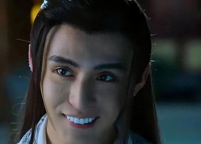 ​明星“烤瓷牙”有多可怕？嘴凸显老，嘴包不住牙，演戏都没法看了