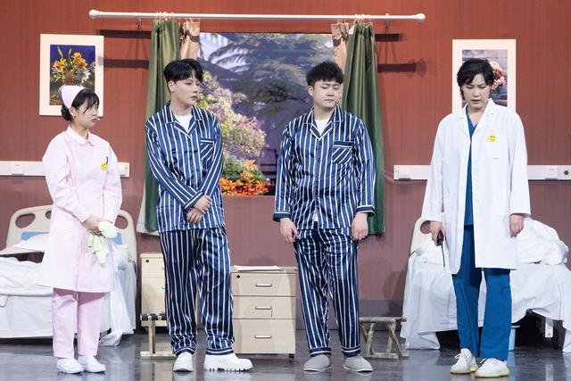 欢乐喜剧人7最后一期（欢乐喜剧人7今晚收官）(2)