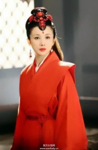 ​娱乐圈“踩裙门”事件全套图 孙菲菲走红毯出丑