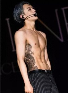 ​明星们的纹身：张艺兴的霸气，欧豪的个性，而他的却让人捧腹大笑