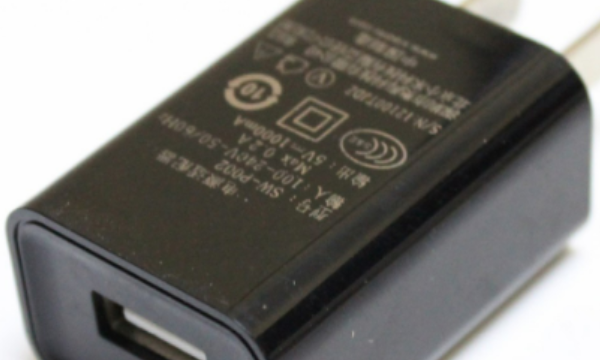 充电器托运还是随身带,充电器能飞机托运吗图3