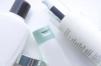 ​男士怎么保养皮肤（男士如何护肤及护肤经验）