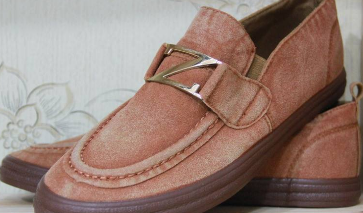 加绒的皮鞋怎么洗