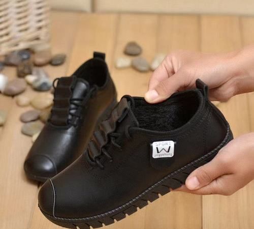 绒面鞋怎么清理小妙招