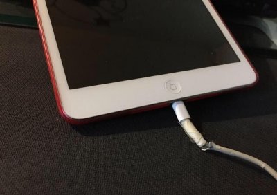 ​自己动手DIY修复苹果数据线！