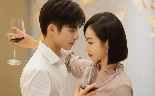 吻戏最多的霸道总裁剧盘点（10部值得看的成人爱情国产剧）