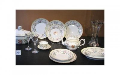 ​展现你柔弱的一面 如何搭讪有好感的男生