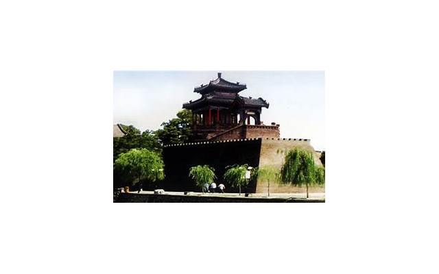 巨蟹男越喜欢你越不理你