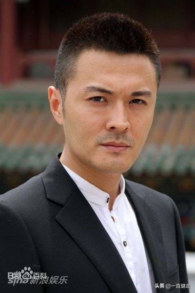 都市感情剧——《门·第》