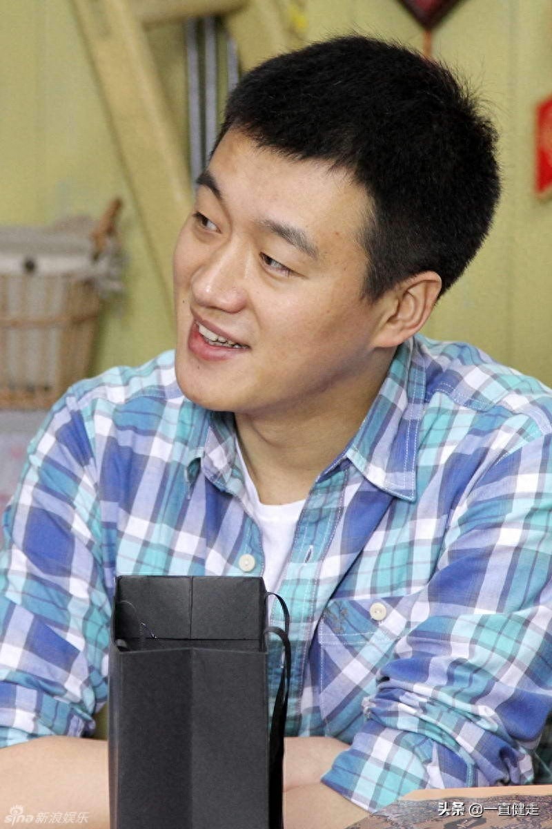 都市感情剧——《门·第》