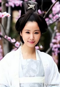 ​刘涛吴昕跑龙套，霍建华当舔狗，倾世皇妃的演员阵容有多强？